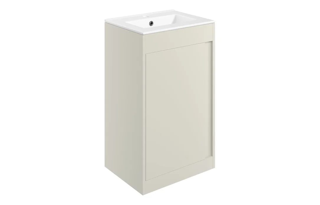 bathroomessence202606031203352241786